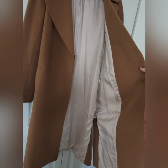 Cashmere Belted Coat In Camel/Tan Color - Picture 4 of 6